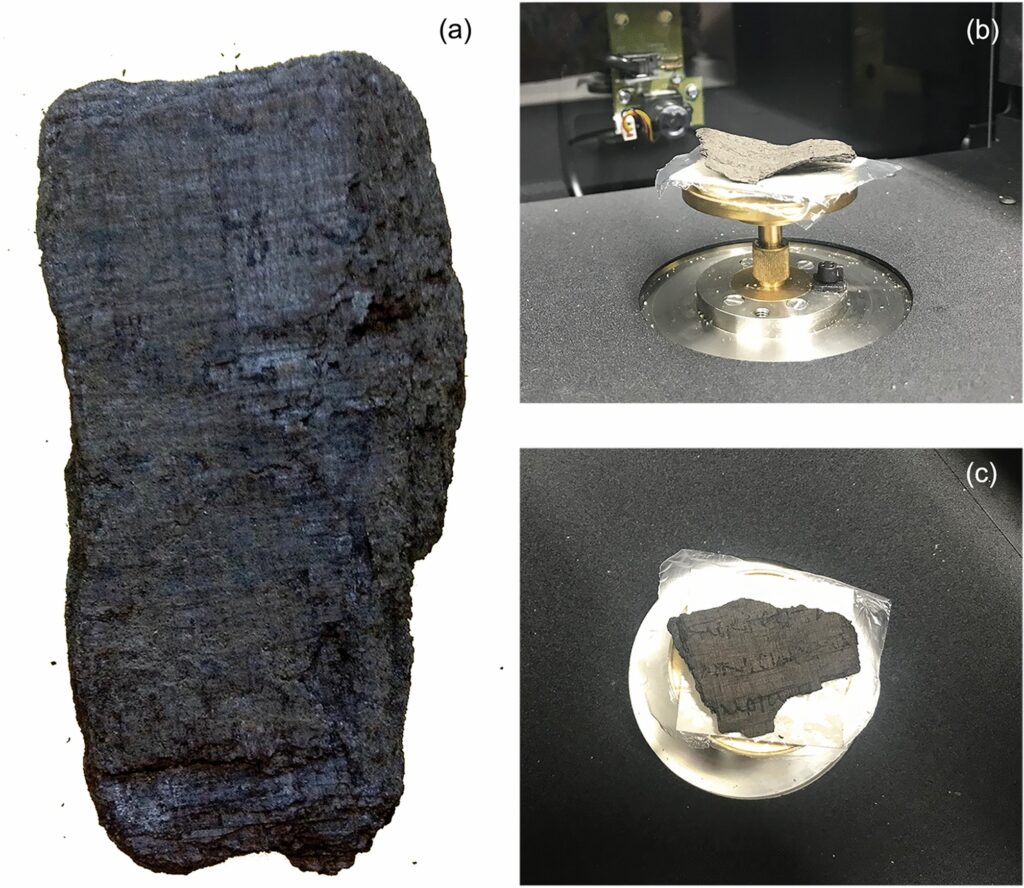 Carbonized Herculaneum papyrus fragments